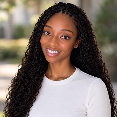 Portrait of Ashley Elliott, LCSW-C